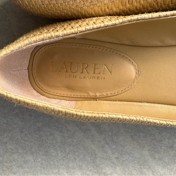 (SOLD) Ballet Flats - Picture 3 of 8